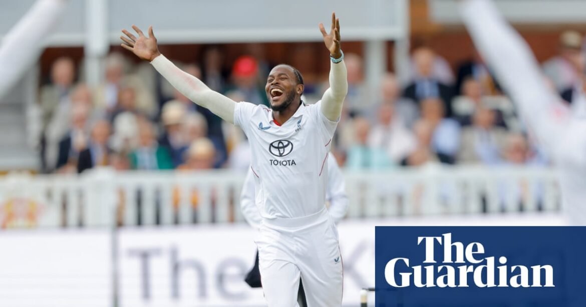 Archer illuminates fading summer as Pakistan’s marzipan men melt away | England cricket team