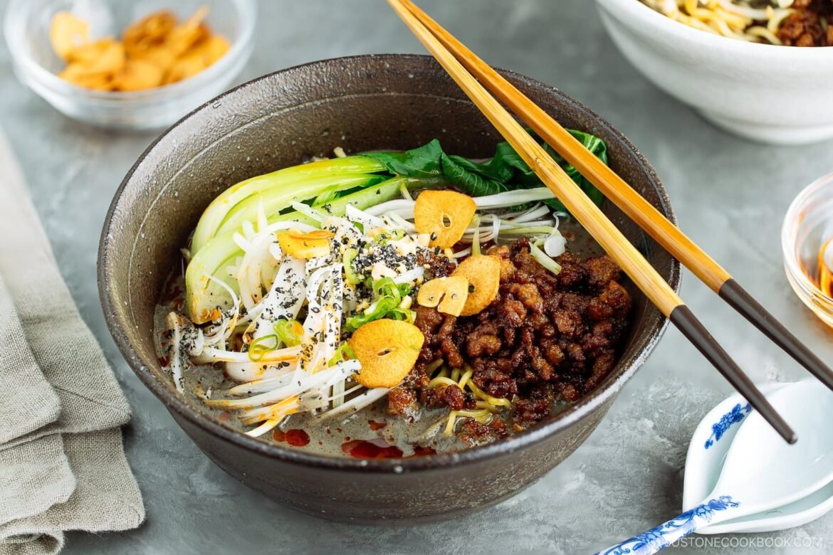 Black Sesame Tantanmen (Dan Dan Noodles) • Just One Cookbook