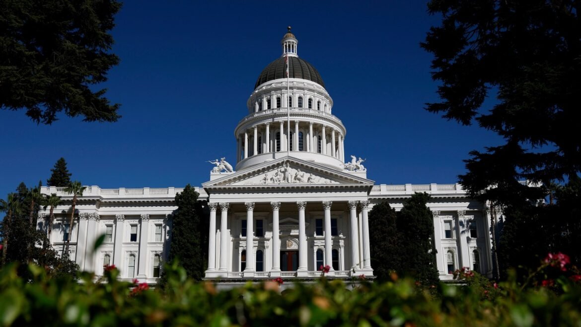 California Budget Trailer Bill Addresses Hollywood Tax Credit Issue