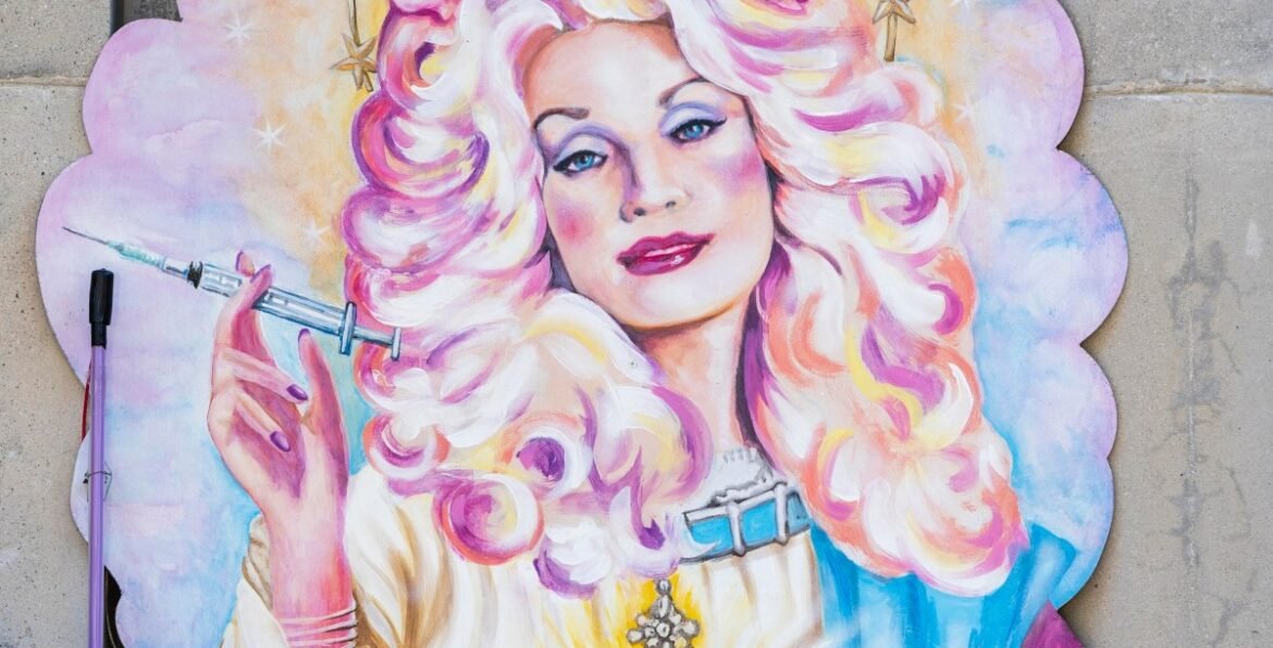 Dolly Parton, secular saint | Vox