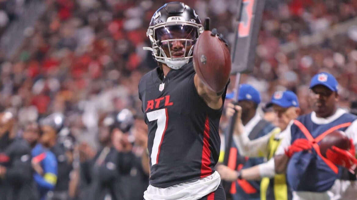 Fantasy football 2026 rankings, draft prep: Model locks in QB, RB, WR, TE picks, cheat sheets, ADP, tiers