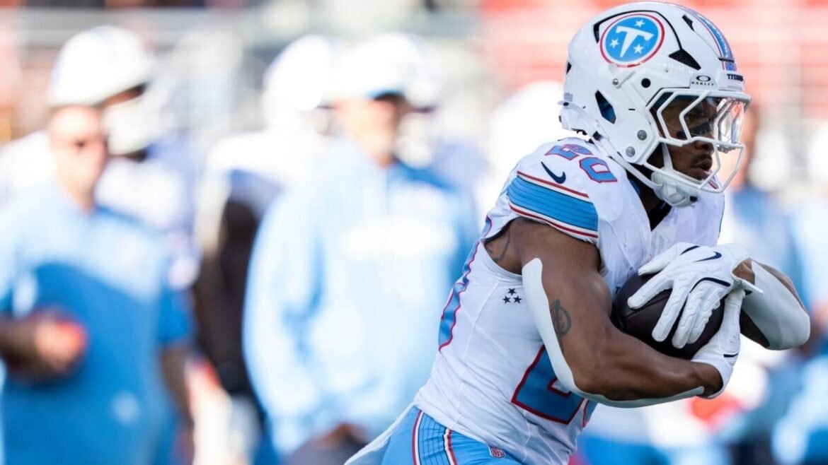 Fantasy football rankings 2026: Sleepers from simulation that nailed De'Von Achane's amazing year