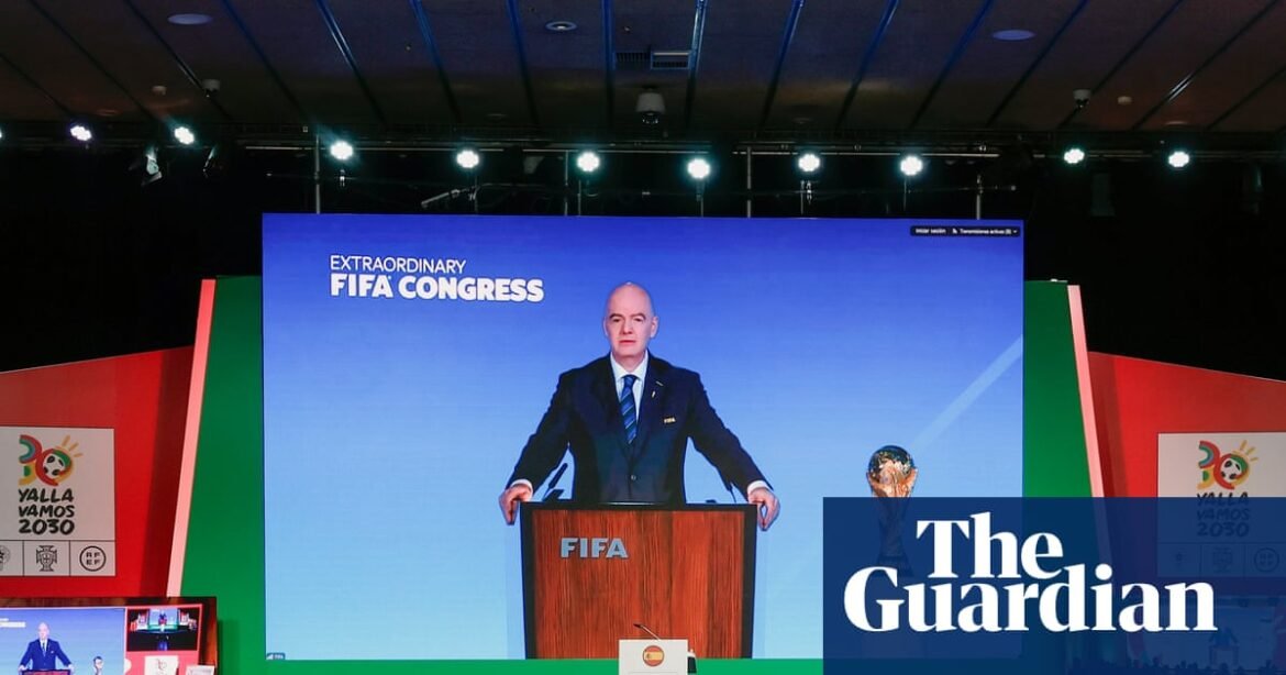 Gianni Infantino could face leadership challenge as Fifa council members rebel | Gianni Infantino