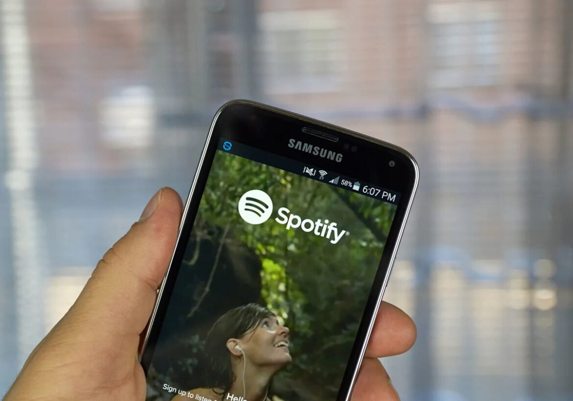 Major Record Labels Narrow Streaming Growth Gap With Spotify