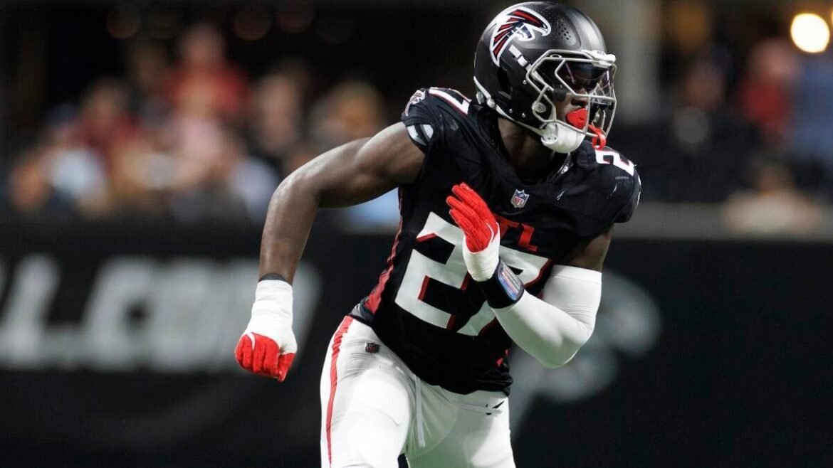 NFL suspensions: Falcons' James Pearce Jr. among four players banned to start season