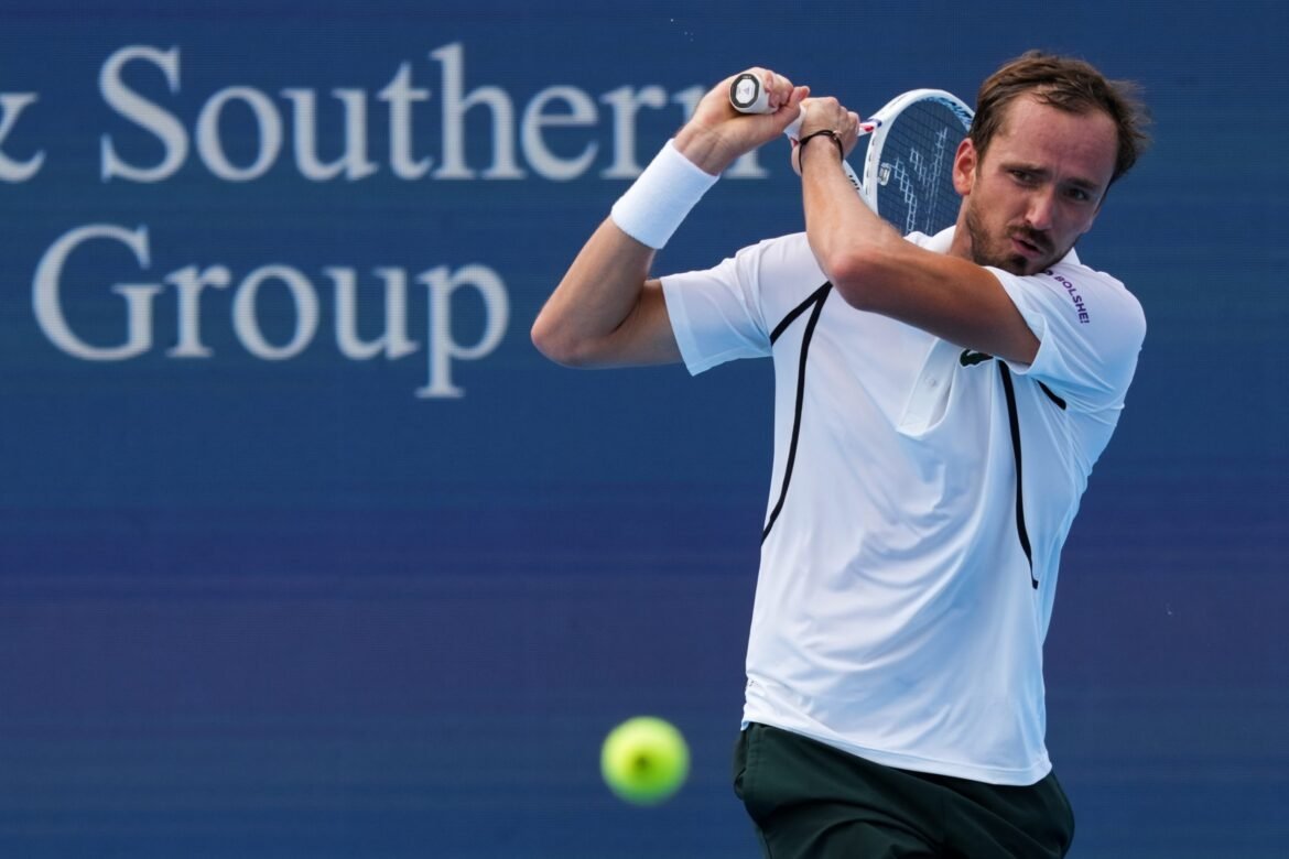 Nakashima vs Medvedev Odds, Picks & Best Bets