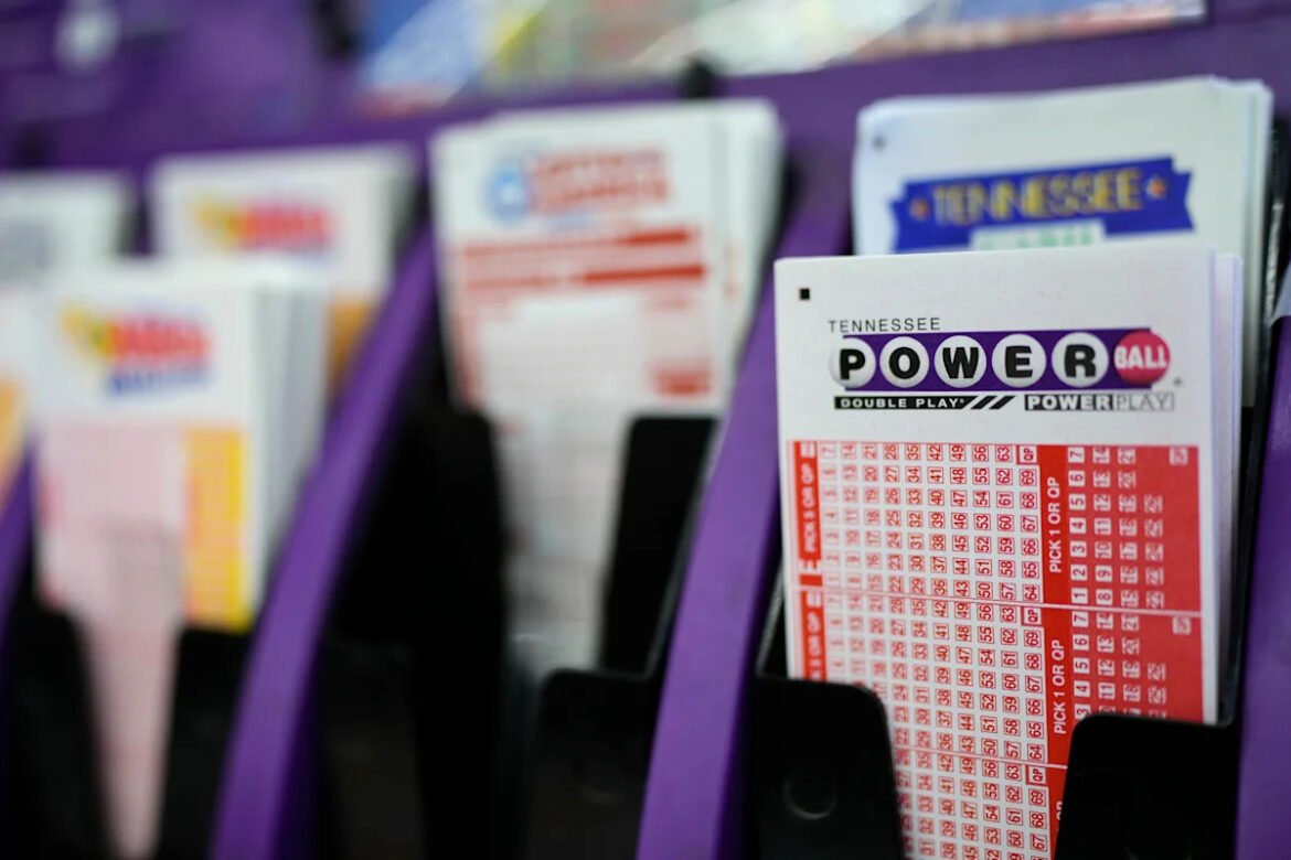 Powerball jackpot climbs to $905 million. What you’d pocket after taxes, and what to do with the rest.