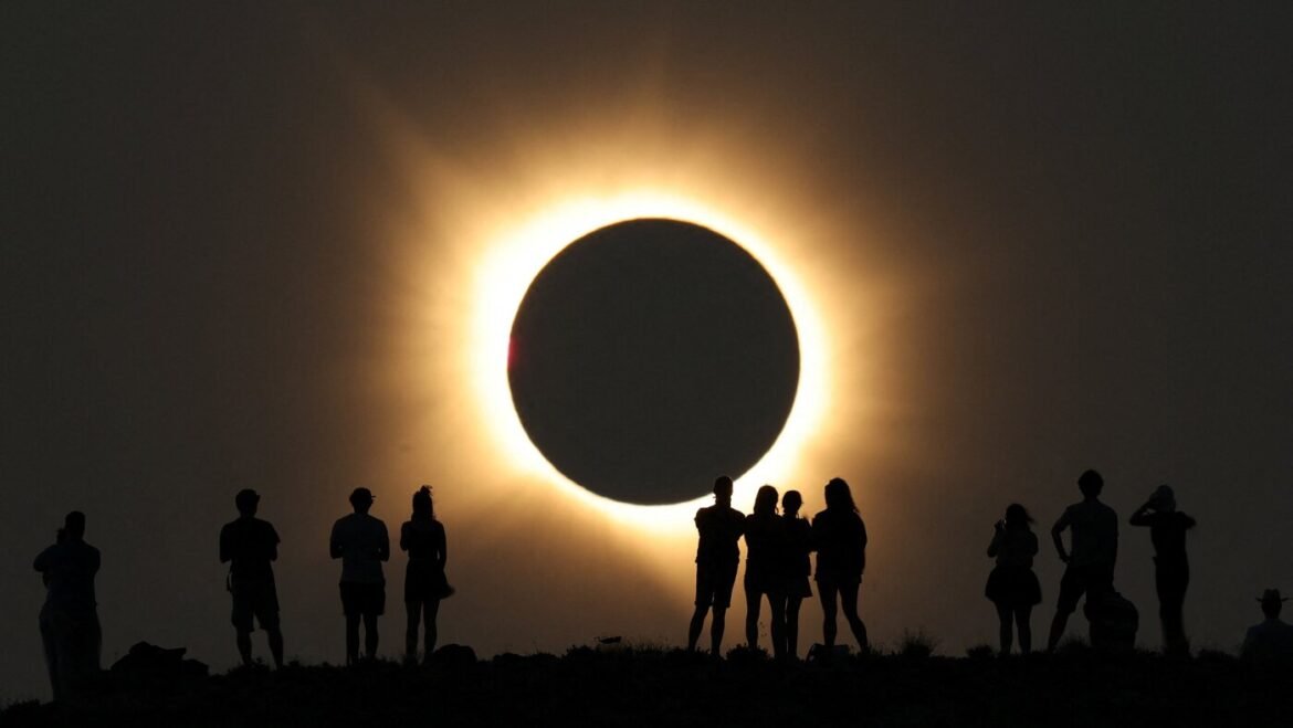 See the best photos from this year's total solar eclipse : The Picture Show : NPR