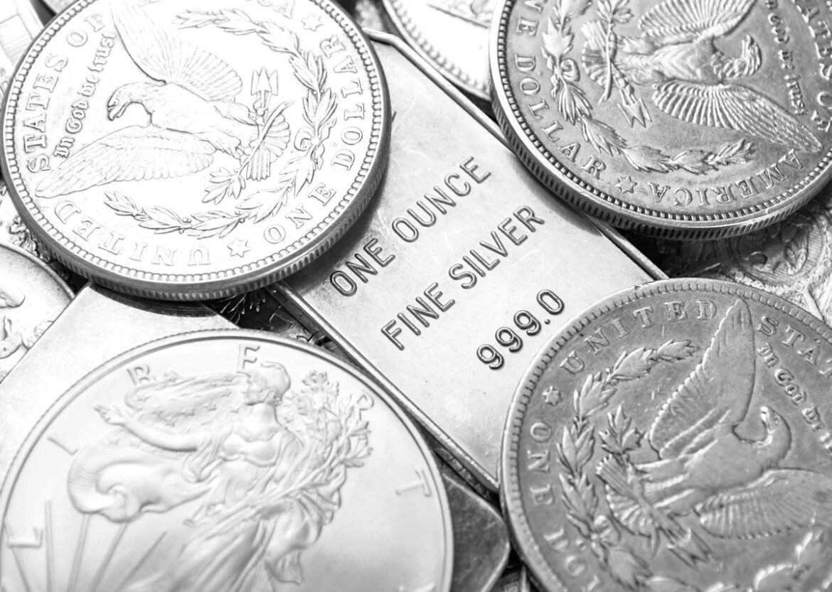 Silver prices keep rising this morning