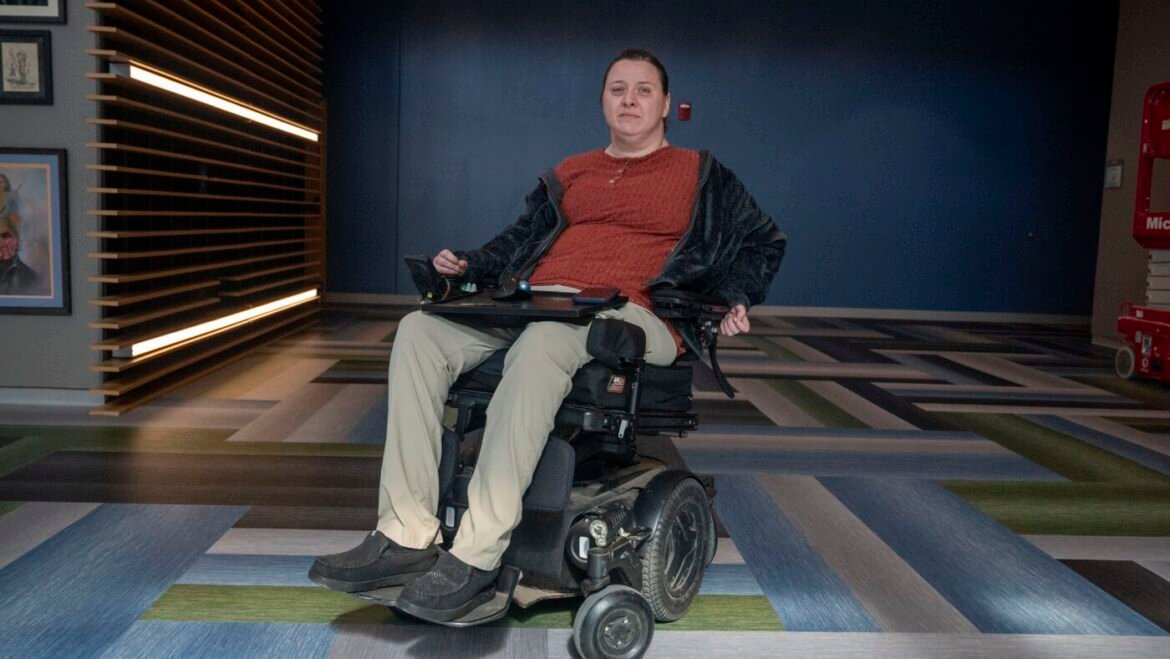 Some disabled people want to advance their careers. They say Medicaid rules stop them : NPR