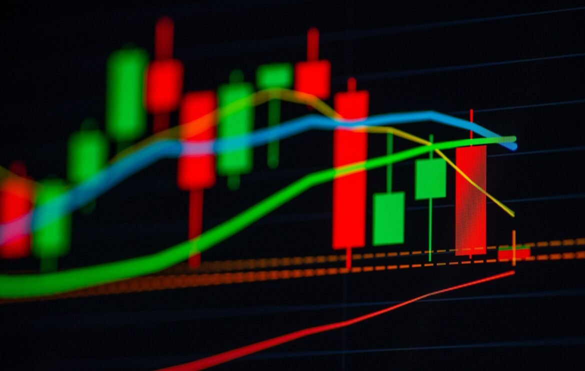 Stocks Slip on Soft Guidance, High Expectations: Stock Market Today