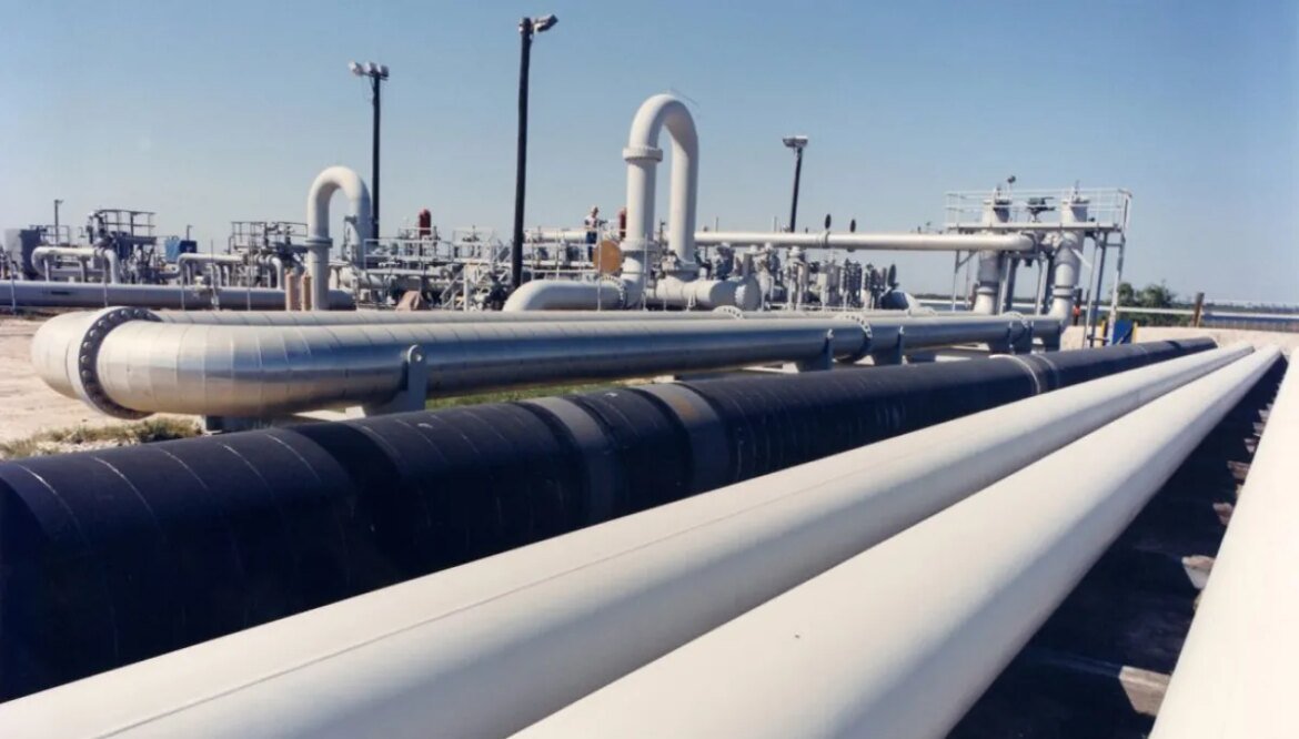 Strategic Petroleum Reserve hits lowest level since 1982