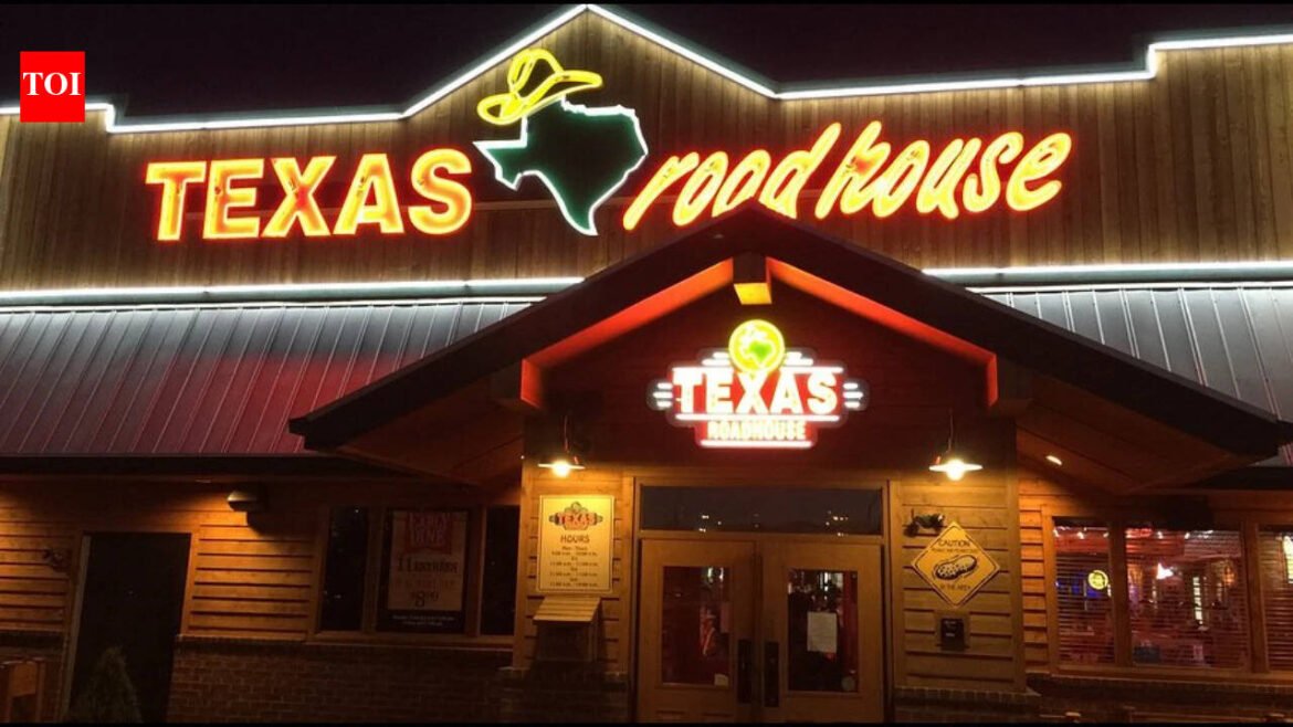 Texas Roadhouse says claims of white employees discussing spitting in Black customers' food in a Facebook group are 'completely unfounded'