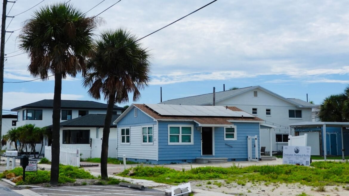 This tiny St. Pete Beach home could become a neighborhood café