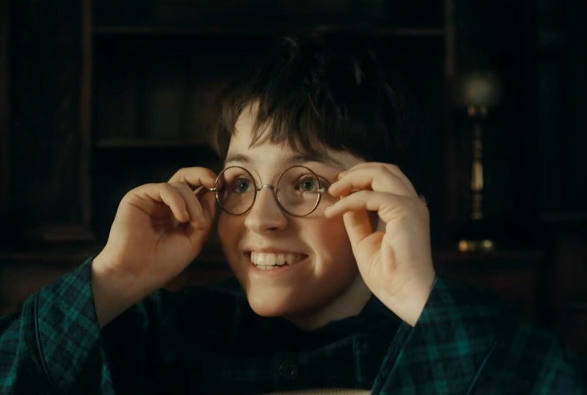 'Harry Potter' trailer teases magical return to Hogwarts