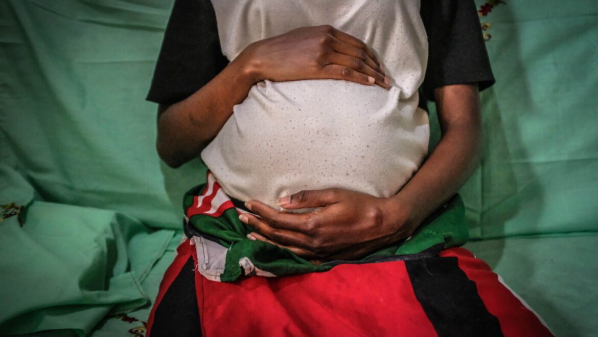 Can an AI chatbot save lives by fielding pregnancy questions? : NPR