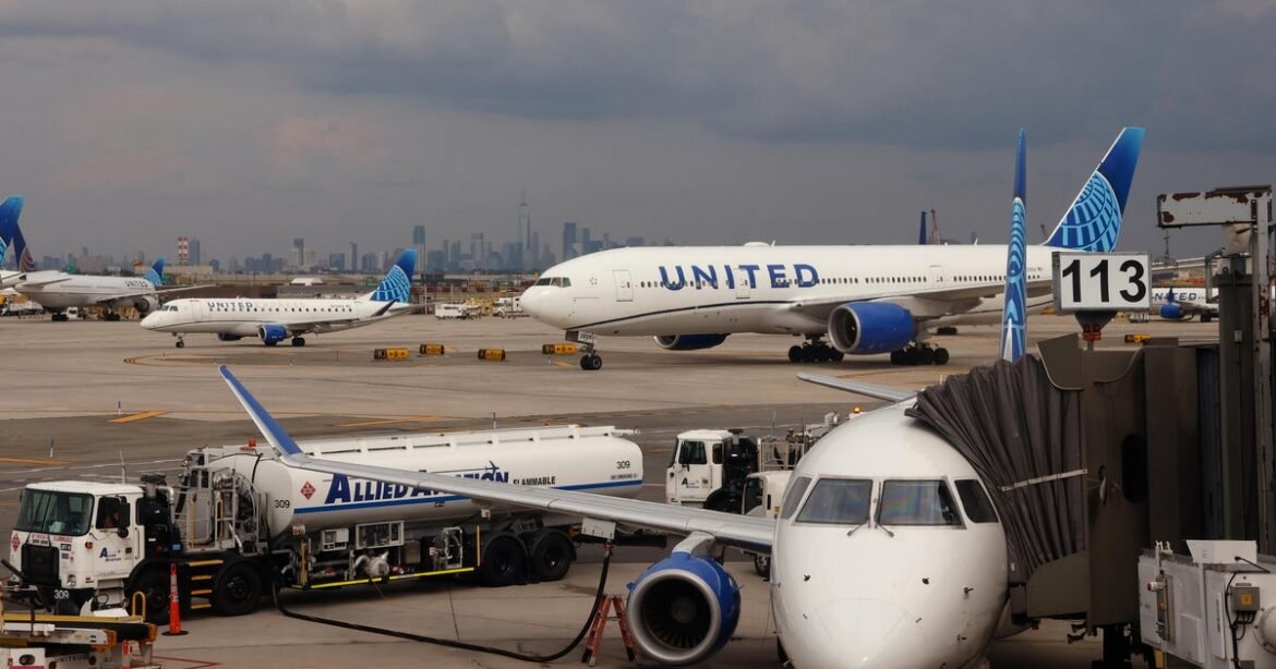 Flights at Newark, JFK, LaGuardia airports resume following equipment outage, FAA says
