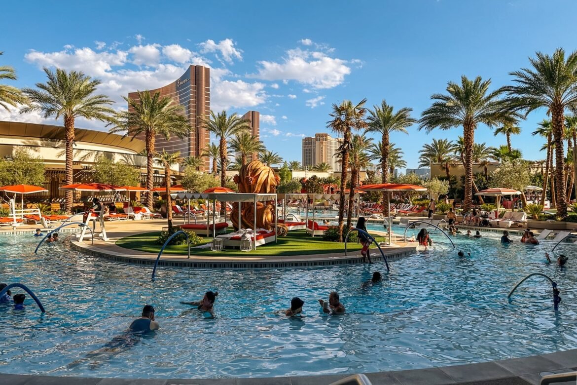Hilton Honors American Express Surpass Card review: High potential for a reasonable fee