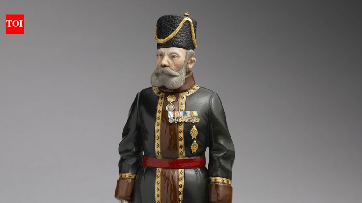 In 1934, a New York collector bought a Fabergé figure tied to Russia’s imperial court; nearly 80 years later it resurfaced in a family attic and sold at auction for a record $5.2 million
