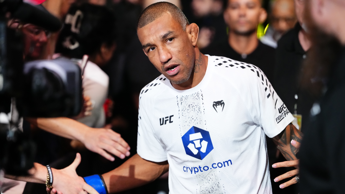 Raoni Barcelos says he's 'doing great' after scary incident at end of Raul Rosas fight