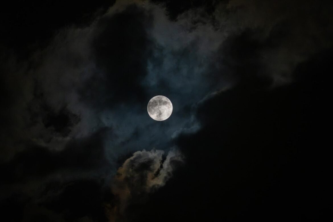 A lunar eclipse is visible over southern Louisiana. The lunar eclipse was visible throughout much of North and South America and part of Europe and Africa between Aug. 27-28. The Full Moon slipped through Earth’s shadow on Aug. 27, continuing into Aug. 28 for some parts of the world, resulting in the lunar eclipse.  At maximum eclipse, the Moon takes on a dramatic dark, ruddy or coppery tint along the covered edge. New Orleans is home to NASA’s Michoud Assembly Facility, where stages for NASA’s SLS (Space Launch System) rocket and structures for Orion spacecraft are produced for the Artemis missions.