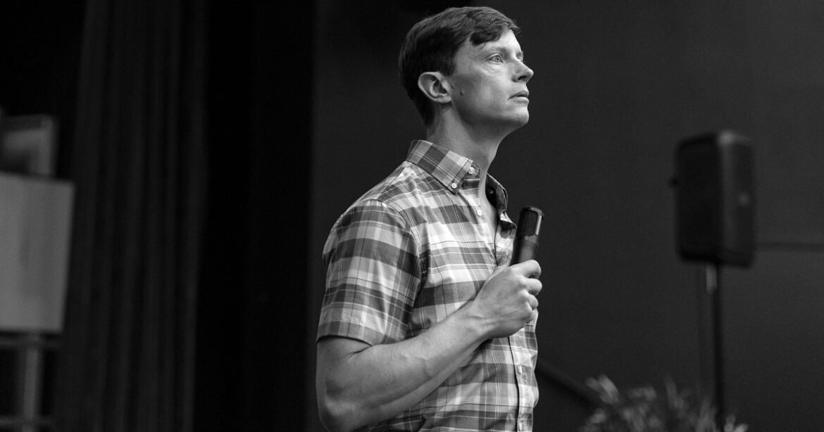 Rob Sand Says He Isn’t Trying to Turn Iowa Blue. It Just Might Happen Anyway. – Mother Jones