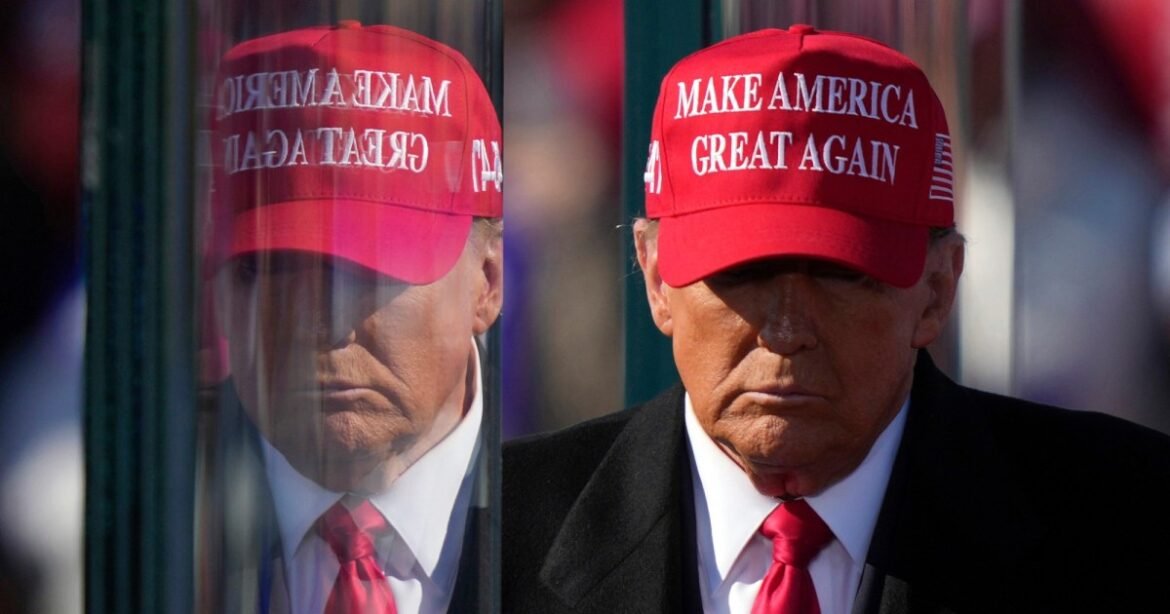 Trump Wants to Make Sure Every Voter Knows the Midterms Are a Referendum on Trump – Mother Jones