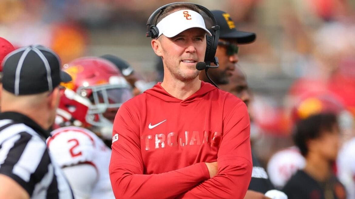 USC's loss to Oregon raises familiar questions about Lincoln Riley