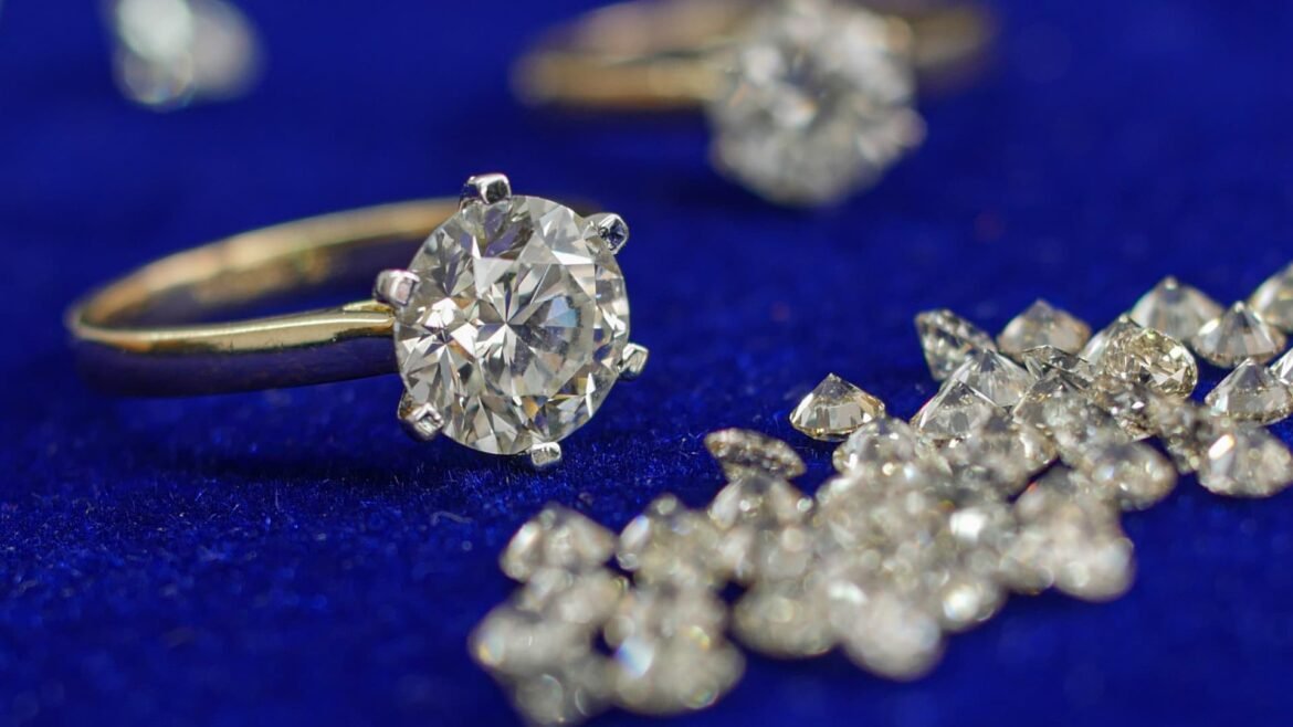 What's behind the fall of diamond prices to record lows