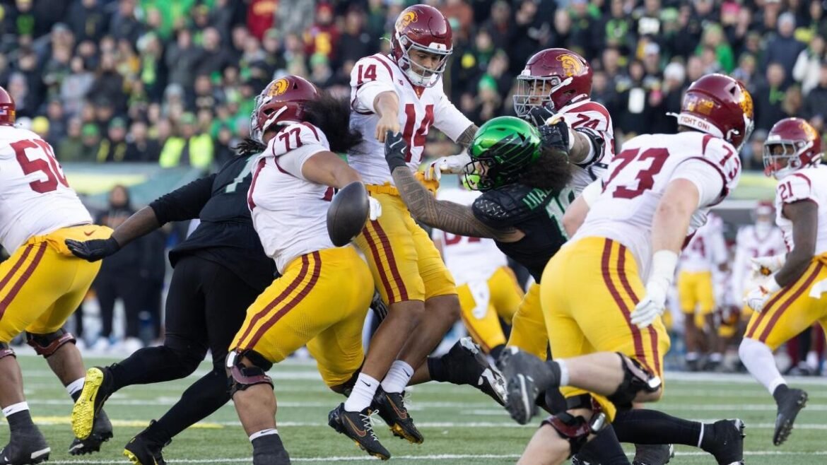 Where to watch USC vs. Oregon: TV channel, stream, prediction, picks, odds, spread
