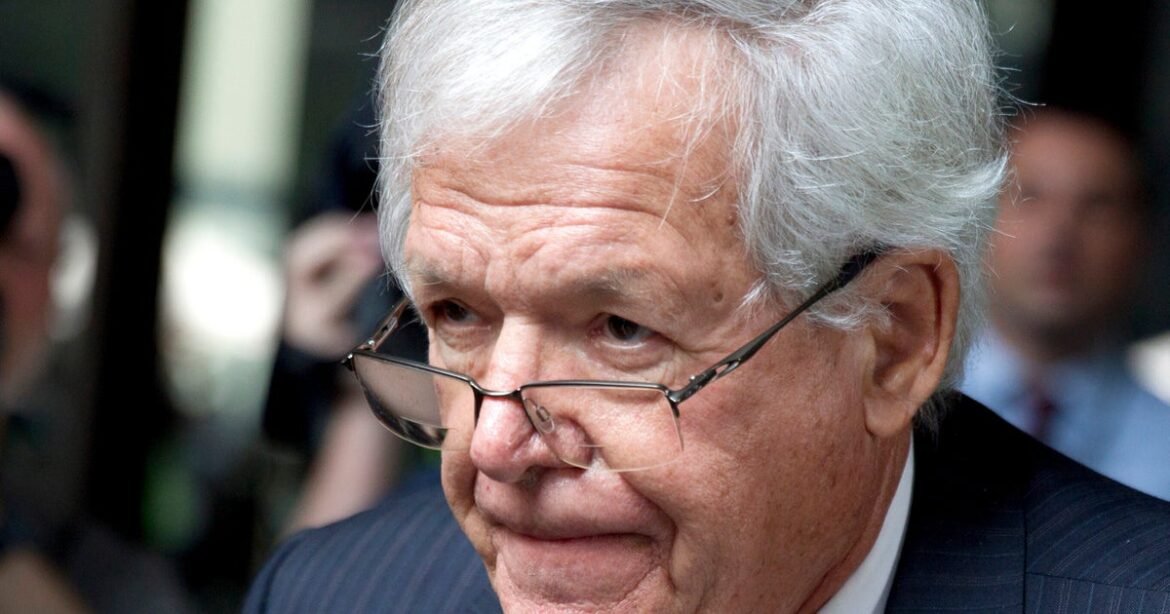 Dennis Hastert, Longtime Republican House Speaker Who Went To Prison, Dies At Age 84