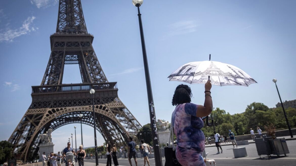 France can slash deficit to 3% by 2029, central bank governor says