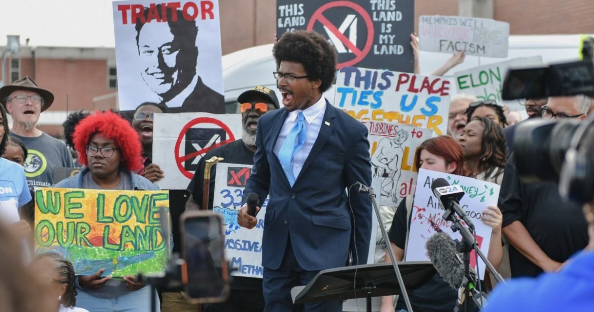 He Wanted a Data Center Ban. He Got Banned From City Council. – Mother Jones