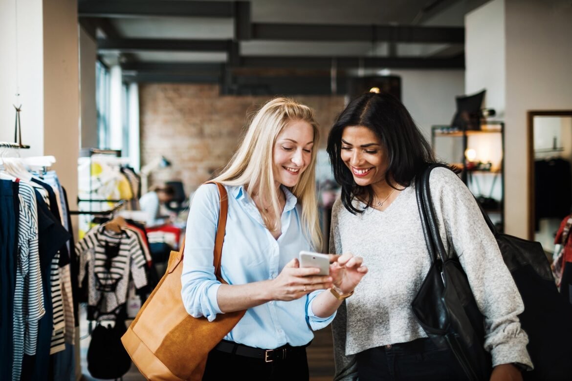 How to save money and earn bonus rewards with Amex Offers