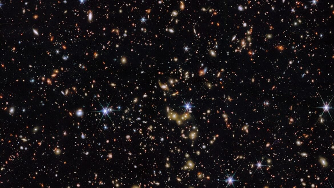 a deep field image of thousands of galaxies