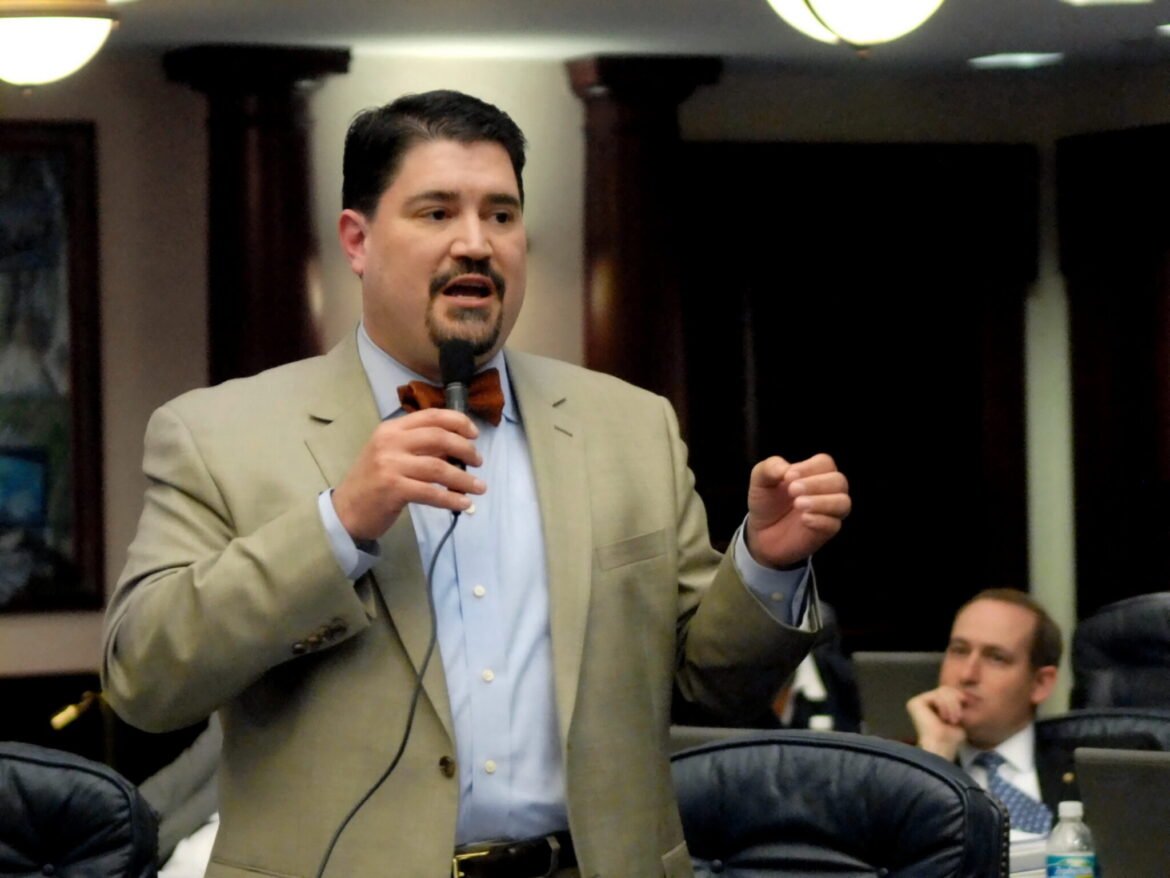 New ad targets Byron Donalds in the counties he lost in the GOP primary • Florida Phoenix