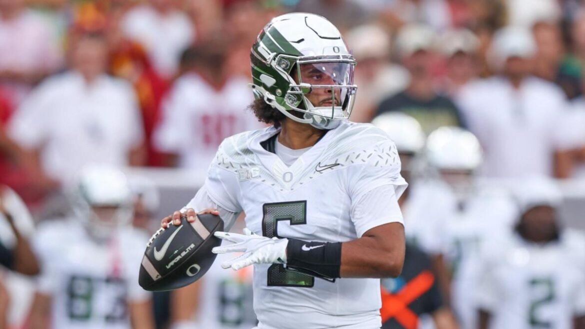 Oregon QB Dante Moore won't return in 2026 after concussion, Dan Lanning confirms