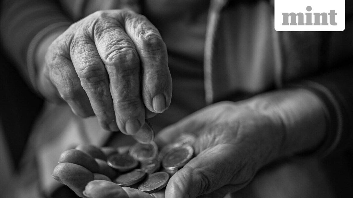 PF withdrawal done, pension forgotten? Why your EPS service record still needs to be transferred and how to do it
