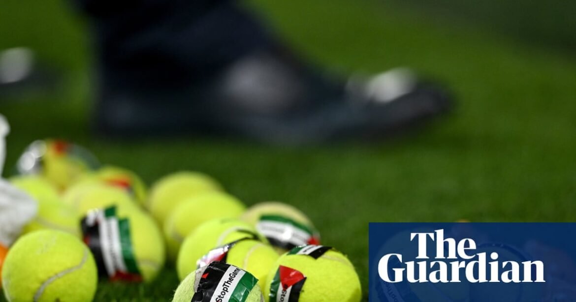Pro-Palestine protests interrupt game as Ireland pass up 2-0 lead in draw against Austria | Republic of Ireland