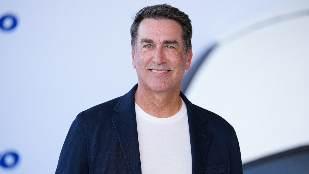 Rob Riggle says actors are leaving Los Angeles as film work dries up