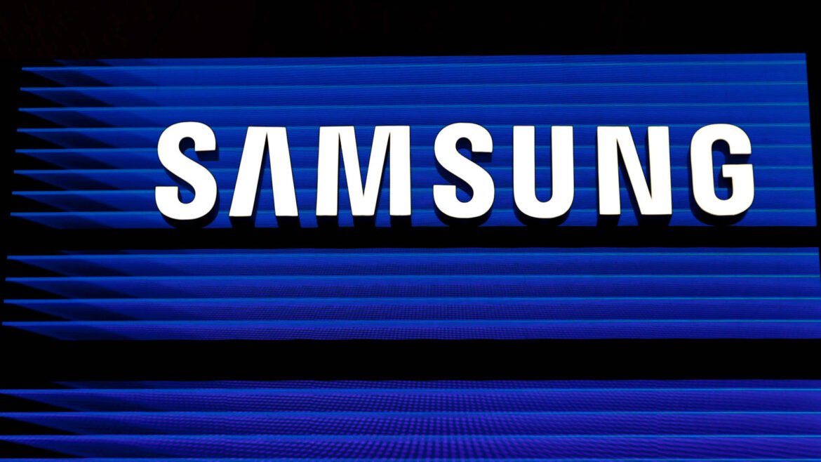 Samsung Electronics shares slid despite record profit in the third-quarter