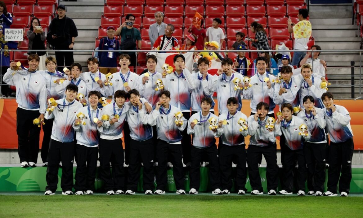 South Korea soccer captain apologizes for gloating about military exemption