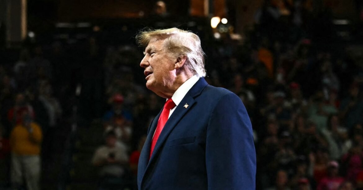 Trump attacks Rep. Ilhan Omar, Senate hopeful Abdul El-Sayed at Ohio rally