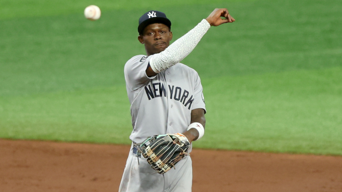 Yankees commit four errors in ALDS Game 2 as familiar problem pushes their season to the brink vs. Rays